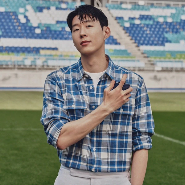 투표로 선정된 손흥민의 인기 프로필 이미지