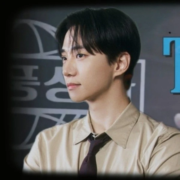 Popular profile image of Lee Junho selected by vote