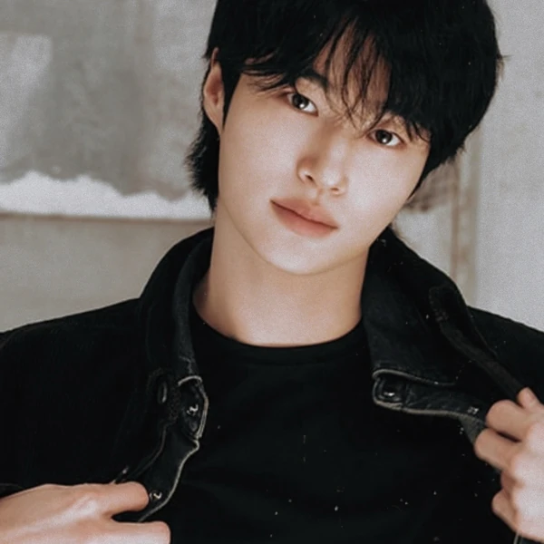 Popular profile photo of Byeon Wooseok loved by fans