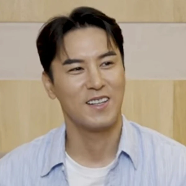 Penampilan Jang Minho yang paling disukai hari ini