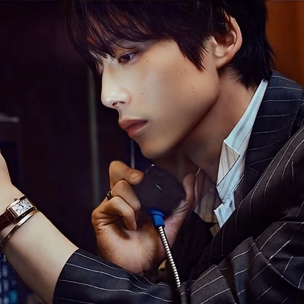The most loved look of Kentaro Sakaguchi today
