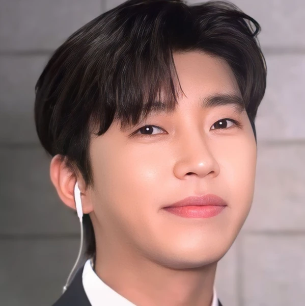 Foto populer Lim Youngwoong yang penuh cinta dari penggemar