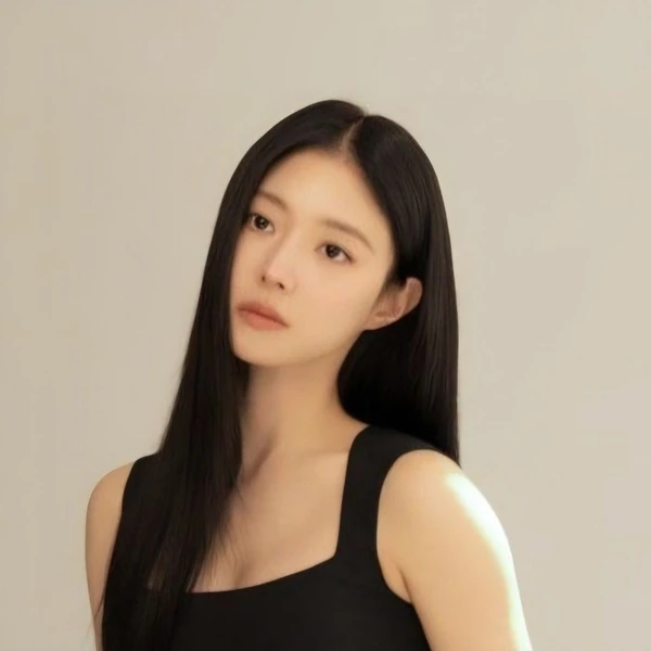 The most loved look of Lee Seyoung today