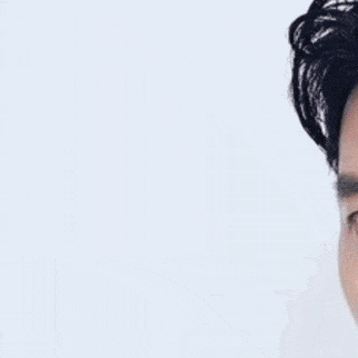 Foto populer Hyun Bin yang penuh cinta dari penggemar