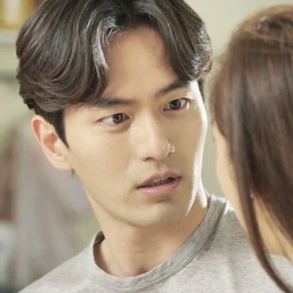The most loved look of Lee Jinwook today