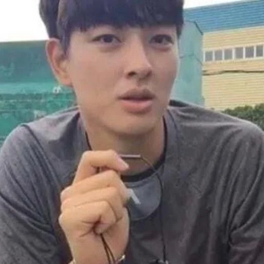 Popular profile image of Kim Wonjung selected by vote