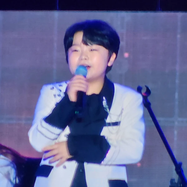 Top moment of Hwang Minho chosen by fans
