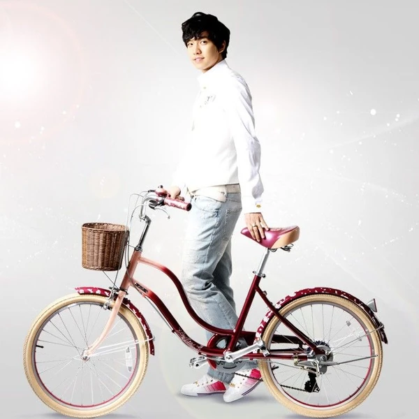 The most loved look of Lee Seunggi today