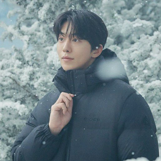 Popular photo full of fans’ love for Nam Joohyuk