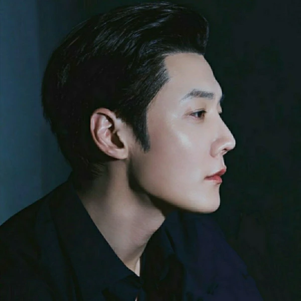 The most loved look of Choi Jinhyuk today