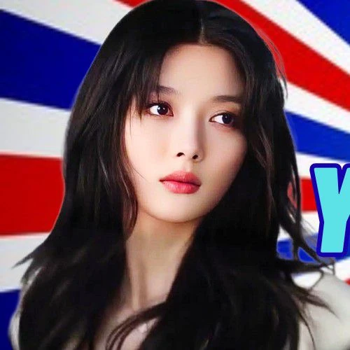 The most loved look of Kim Youjung today