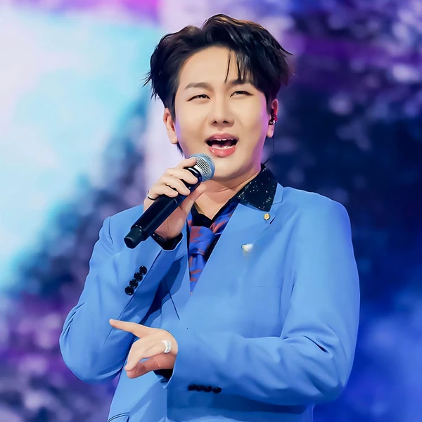The most loved look of Kim Soochan today