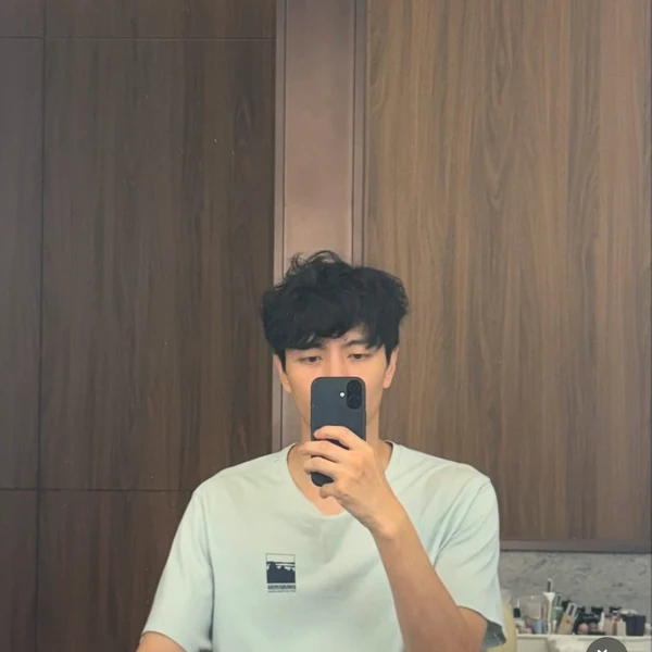 The most loved look of Lee Minki today