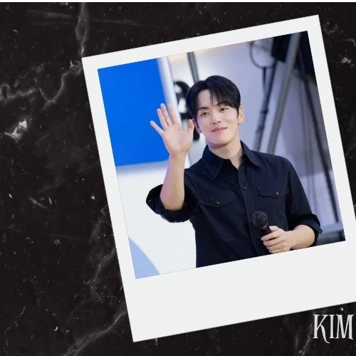 The most loved look of Kim Junghyun today