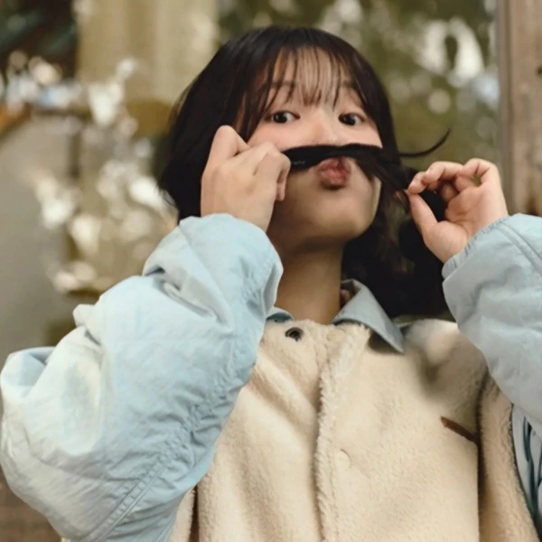 Popular profile photo of Kim Hyeyoon loved by fans