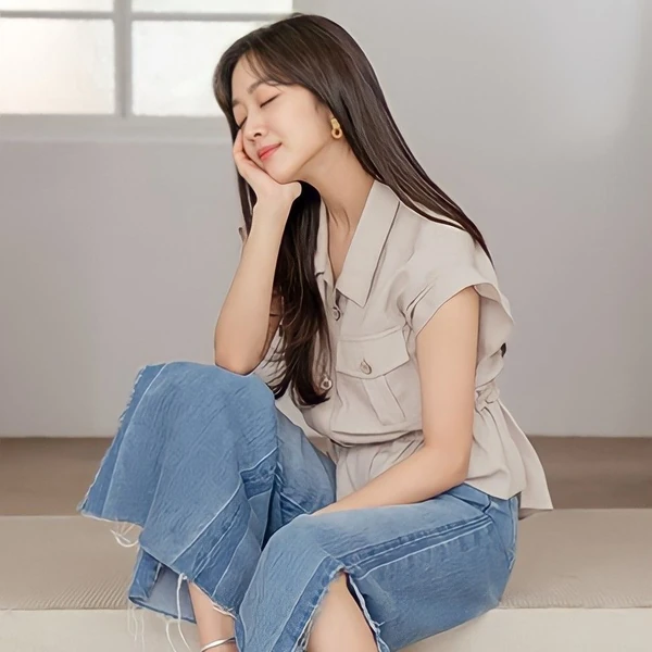 The most loved look of Cho Boah today