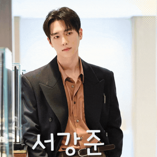 The most loved look of Seo Kangjoon today
