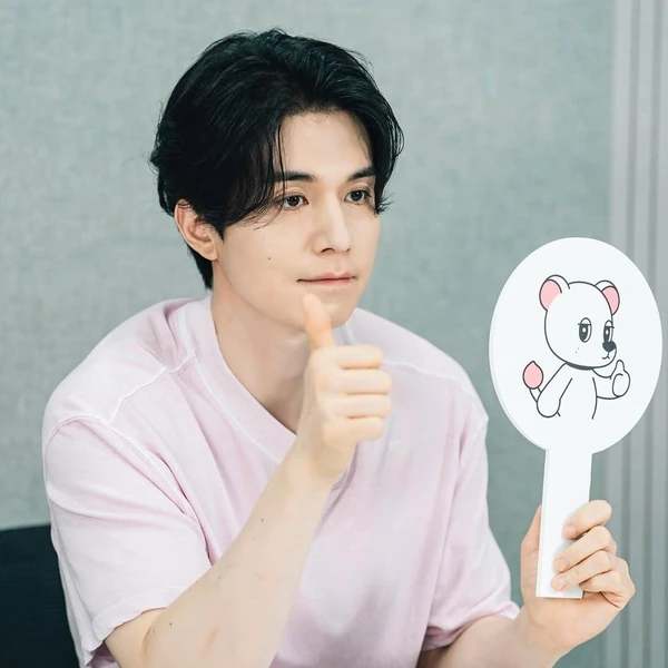 The most loved look of Lee Dongwook today