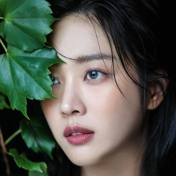 Popular photo full of fans’ love for Cho Boah