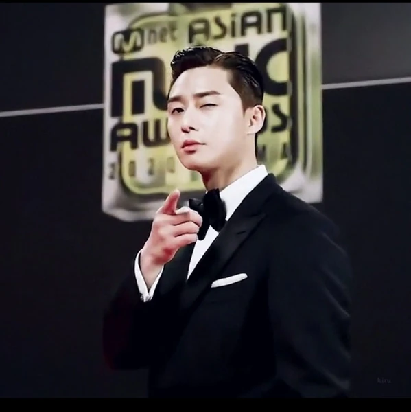 Top moment of Park Seojoon chosen by fans