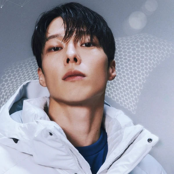 Popular photo full of fans’ love for Jang Kiyong