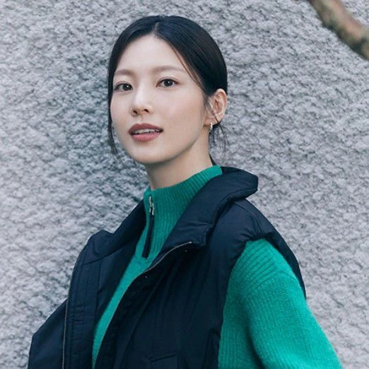 The most loved look of Gong Seungyeon today