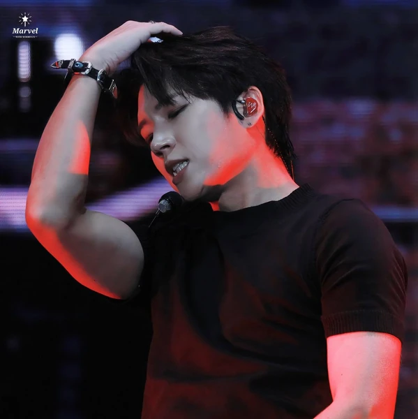 The most loved look of Nam Woohyun today