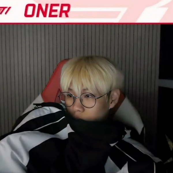 The most loved look of Oner today