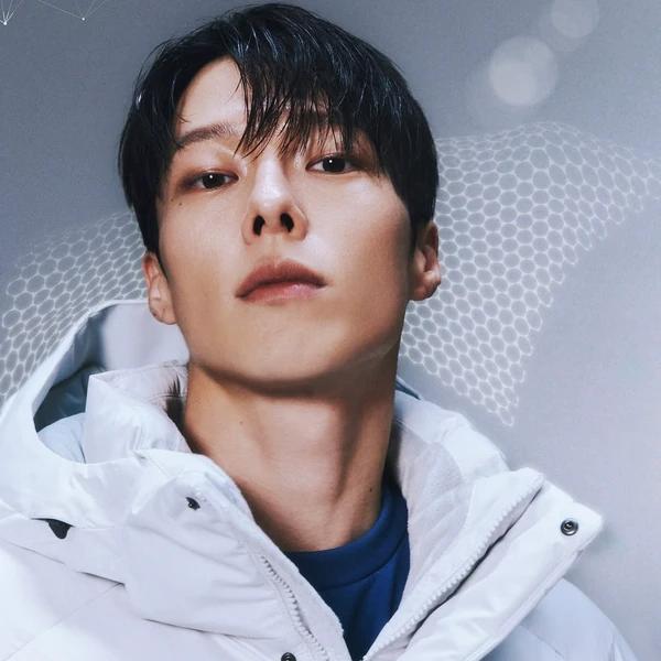 The most loved look of Jang Kiyong today