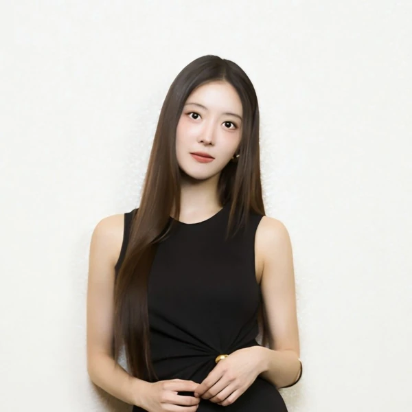 The most loved look of Lee Seyoung today