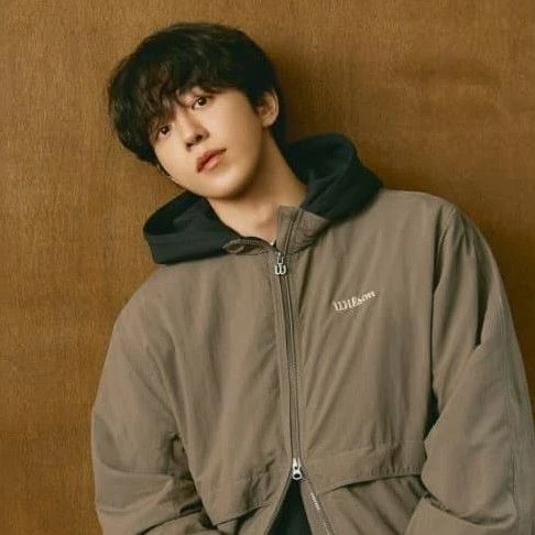 The most loved look of Nam Joohyuk today