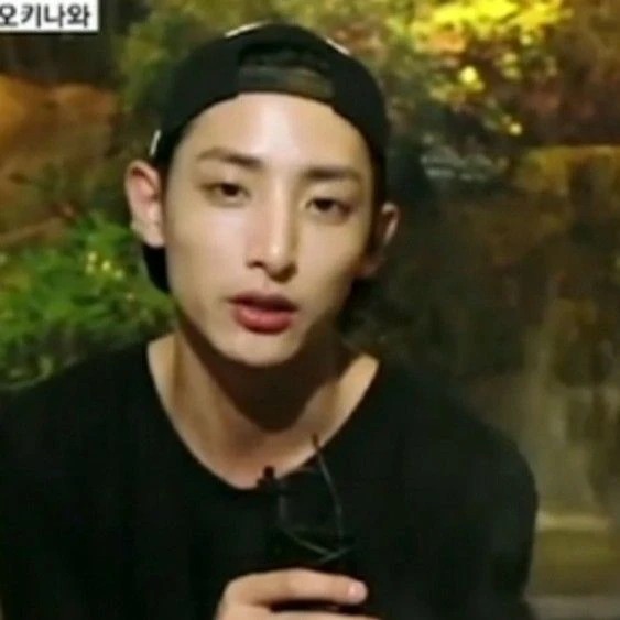 Popular photo full of fans’ love for Lee Soohyuk