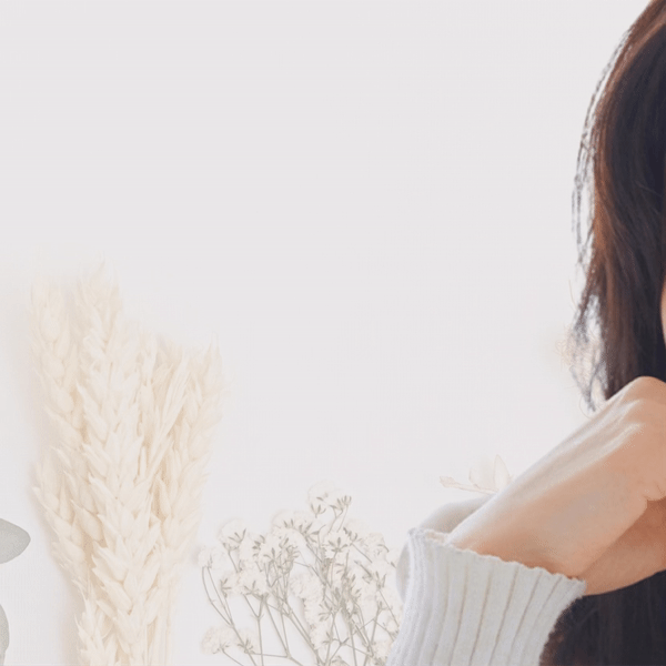 Popular photo full of fans’ love for Jang Nara