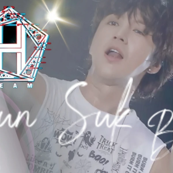 Popular photo full of fans’ love for Jang Geunsuk