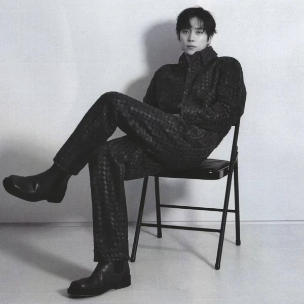 Popular photo full of fans’ love for Kim Youngdae