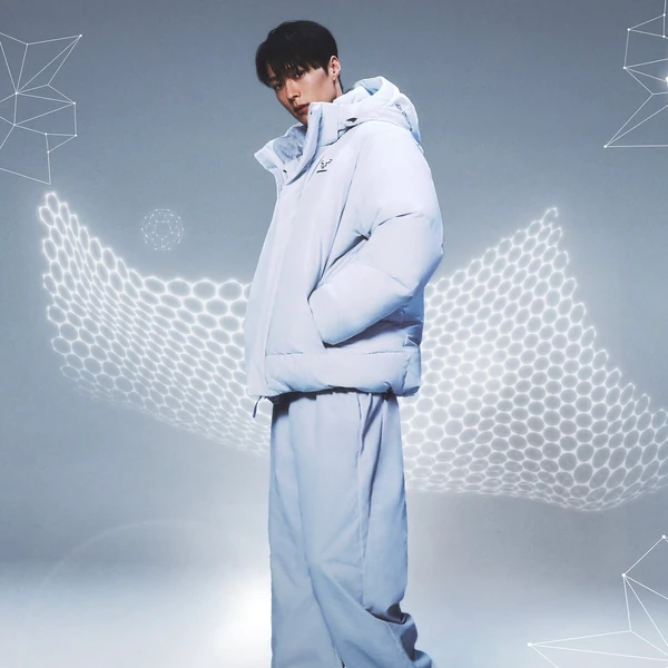 Popular photo full of fans’ love for Jang Kiyong