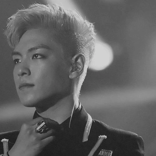 The most loved look of T.O.P today