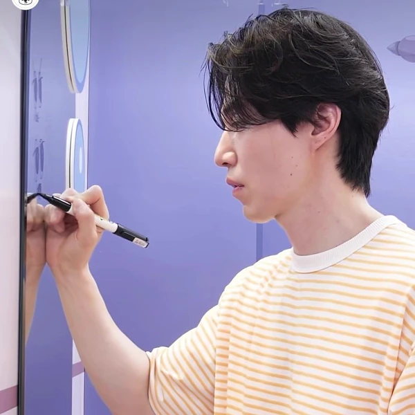 The most loved look of Lee Dongwook today