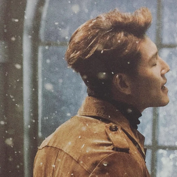 Foto populer Kim Jongkook yang penuh cinta dari penggemar