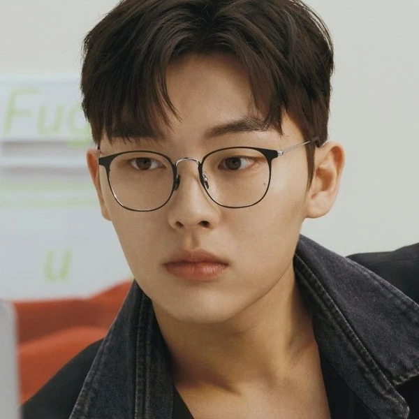 최현욱 팬심 가득한 인기 사진