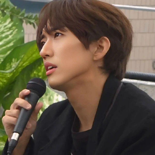 Top moment of Lee Seungyoon chosen by fans