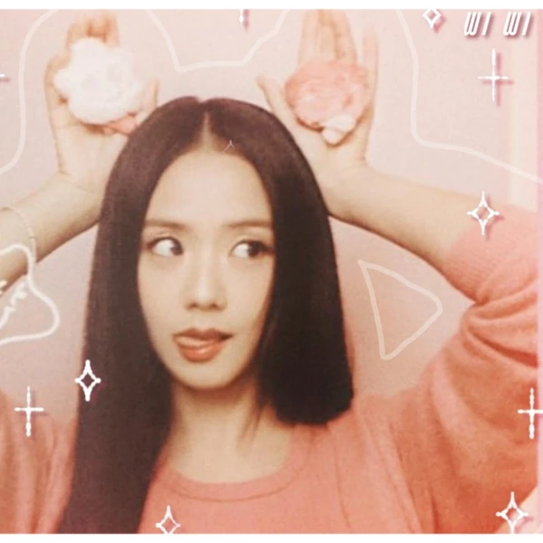 The most loved look of Jisoo (1995) today