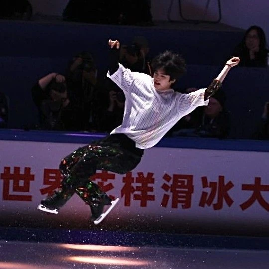 The most loved look of Cha Junhwan today