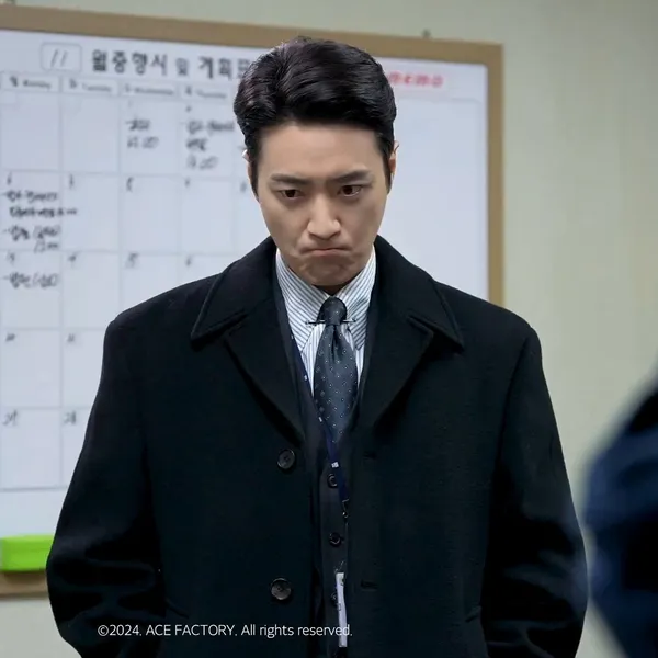 The most loved look of Lee Joonhyuk today