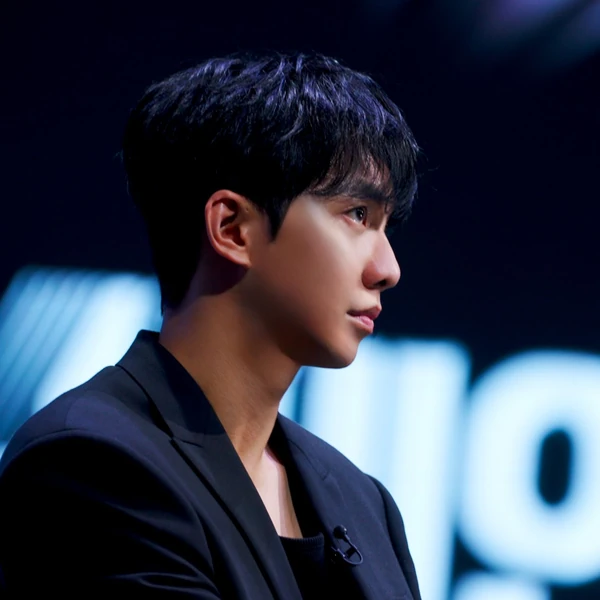 充滿粉絲愛的李昇基人氣照片