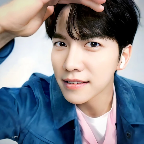 今天最受喜愛的李昇基模樣