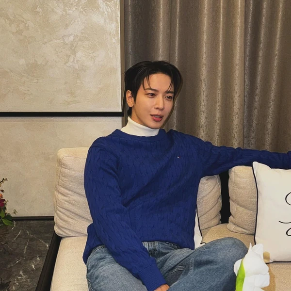 Penampilan Jung Yonghwa yang paling disukai hari ini