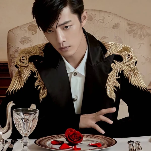 Popular photo full of fans’ love for Xiao Zhan