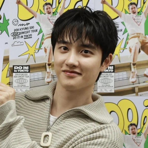 充满粉丝爱意的都暻秀 (D.O.)人气照片