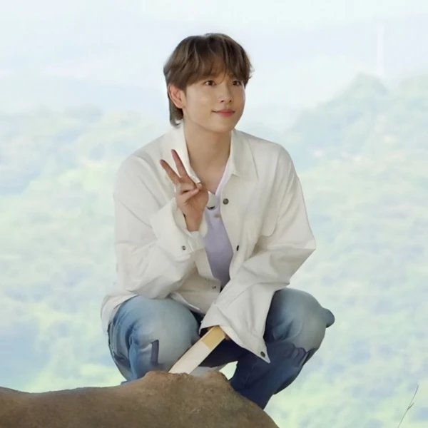 Popular photo full of fans’ love for Yim Siwan